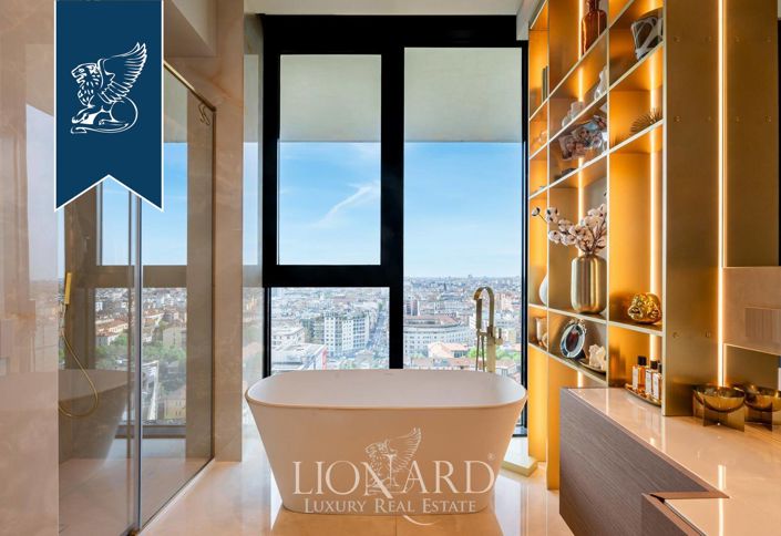 Image No.18-4 Bed Apartment for sale