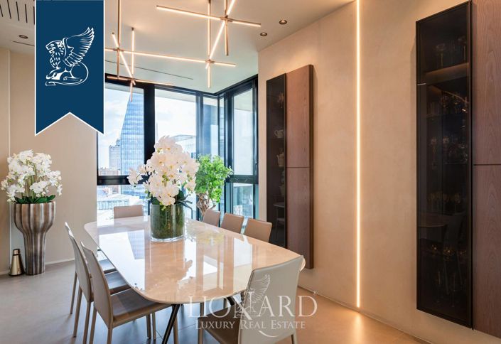 Image No.8-4 Bed Apartment for sale