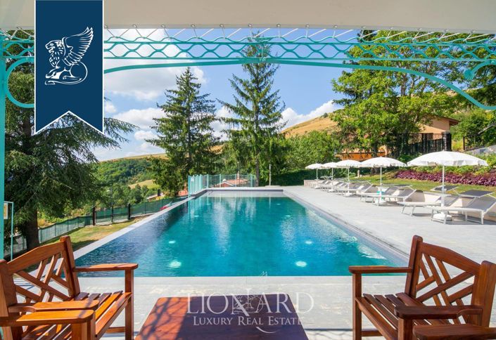 Image No.7-7 Bed Villa for sale