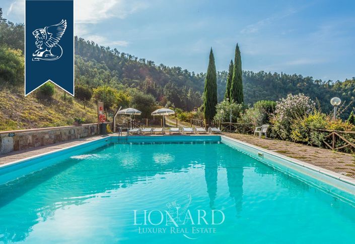 Image No.10-35 Bed Farmhouse for sale