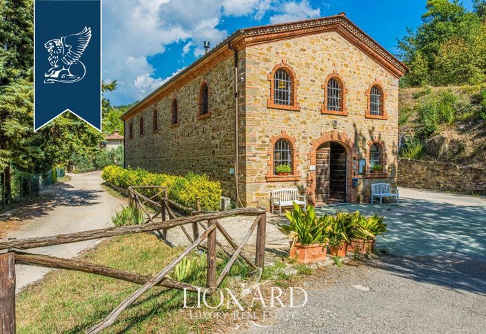 Image No.13-35 Bed Farmhouse for sale