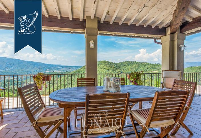 Image No.29-35 Bed Farmhouse for sale