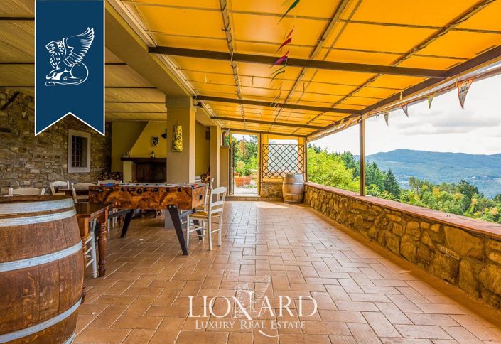 Image No.60-35 Bed Farmhouse for sale