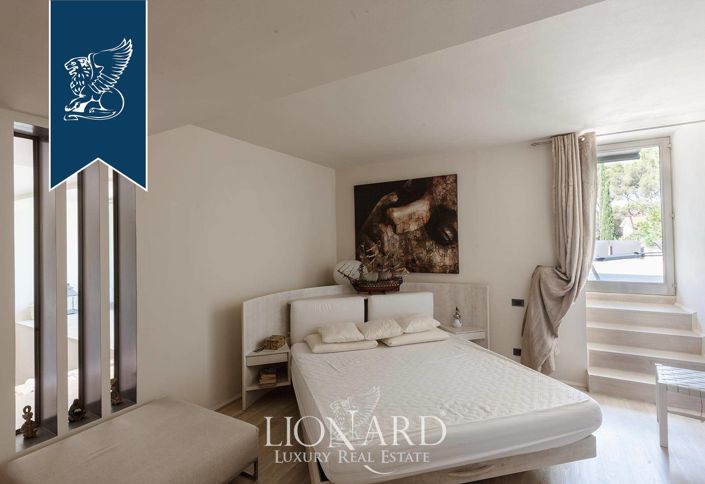 Image No.16-5 Bed Villa for sale