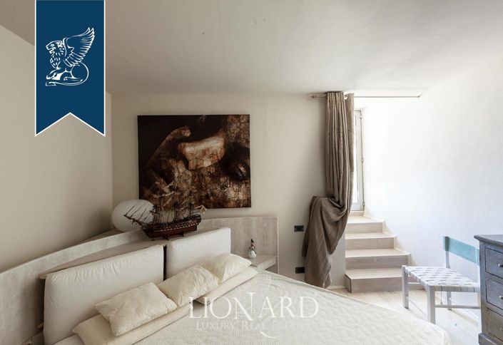 Image No.17-5 Bed Villa for sale