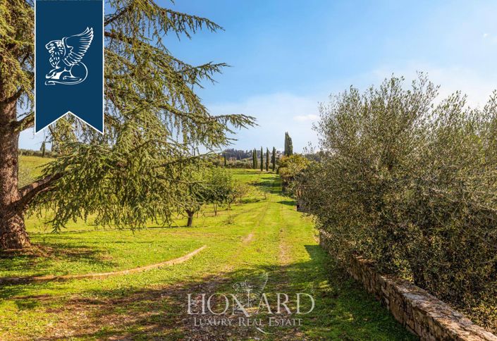 Image No.10-5 Bed Villa for sale