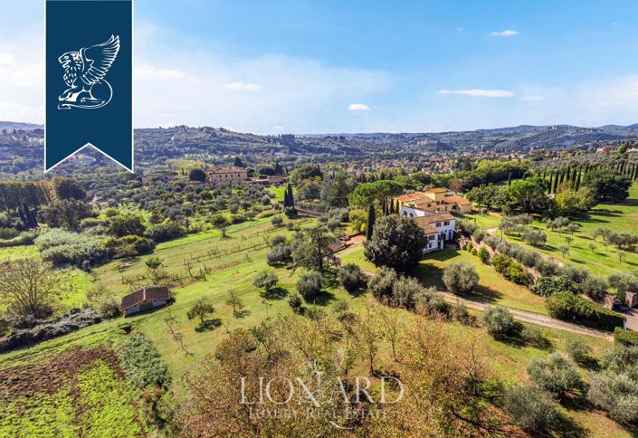 Image No.5-5 Bed Villa for sale