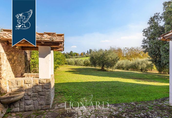 Image No.9-5 Bed Villa for sale