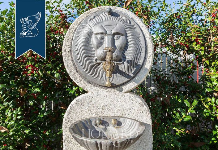 Image No.10-5 Bed Villa for sale