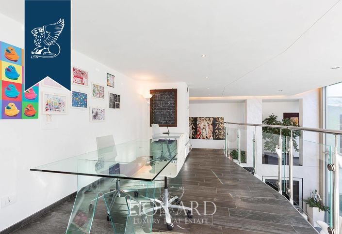 Image No.24-5 Bed Villa for sale