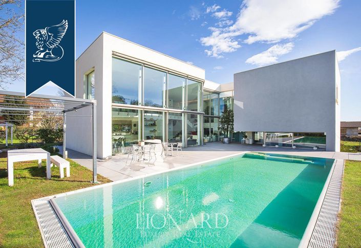 Image No.4-5 Bed Villa for sale