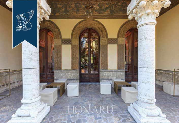 Image No.15-20 Bed Villa for sale