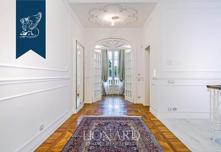 Image No.37-5 Bed Villa for sale