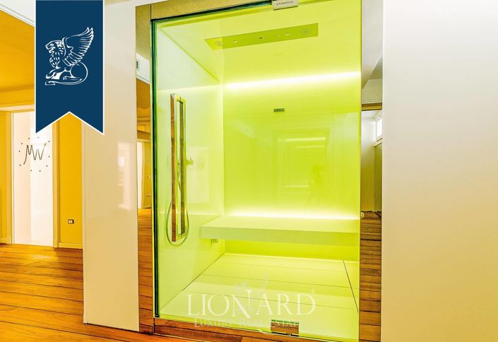 Image No.56-5 Bed Villa for sale