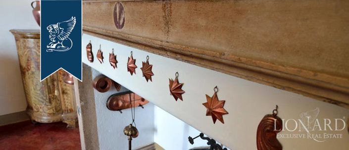 Image No.28-50 Bed Farmhouse for sale