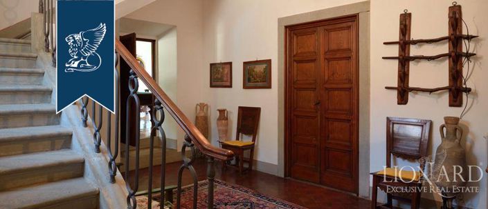 Image No.40-50 Bed Farmhouse for sale