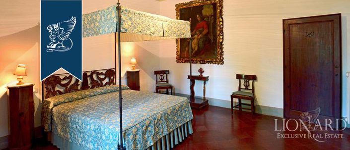 Image No.47-50 Bed Farmhouse for sale