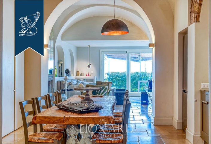 Image No.4-4 Bed Apartment for sale