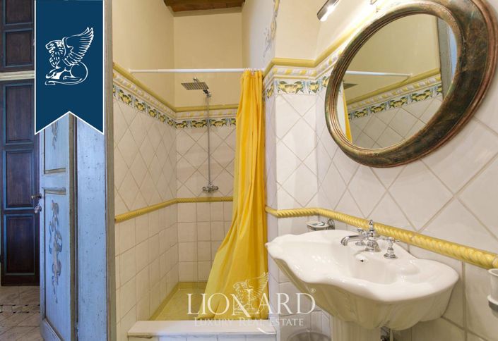 Image No.26-5 Bed Apartment for sale