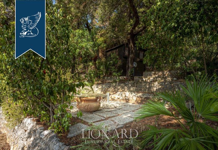 Image No.13-5 Bed Villa for sale