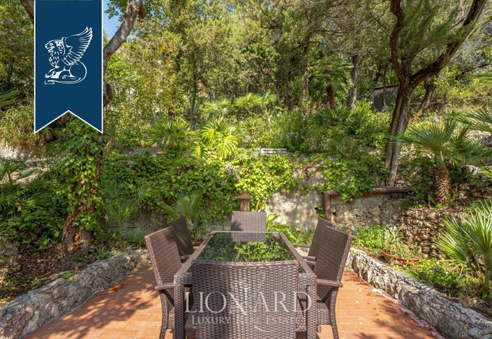 Image No.19-5 Bed Villa for sale