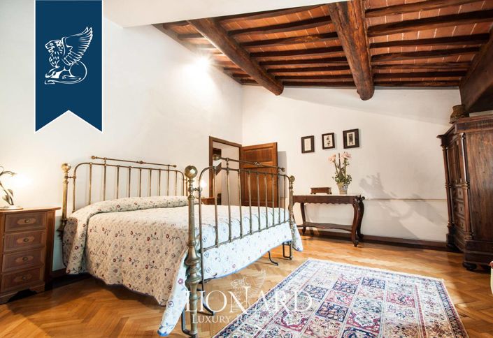 Image No.52-6 Bed Villa for sale