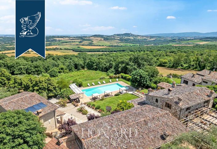 Image No.3-13 Bed Villa for sale