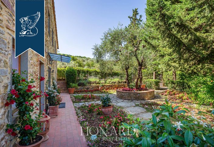 Image No.27-14 Bed Country House for sale