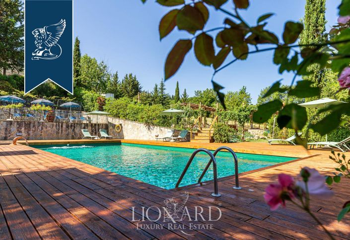 Image No.32-14 Bed Country House for sale