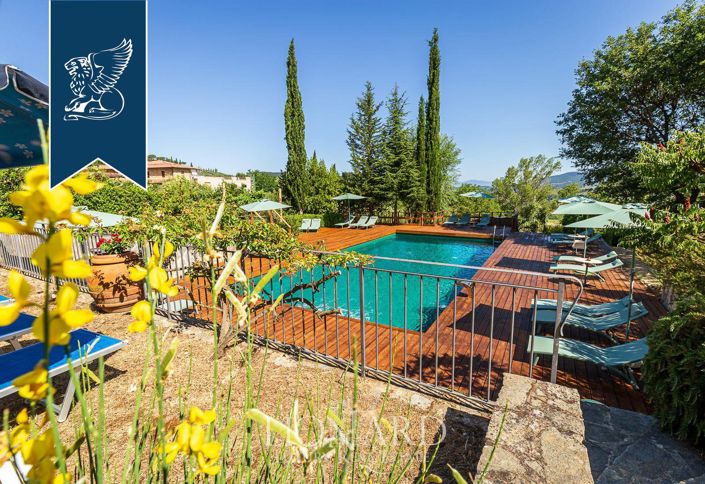 Image No.39-14 Bed Country House for sale