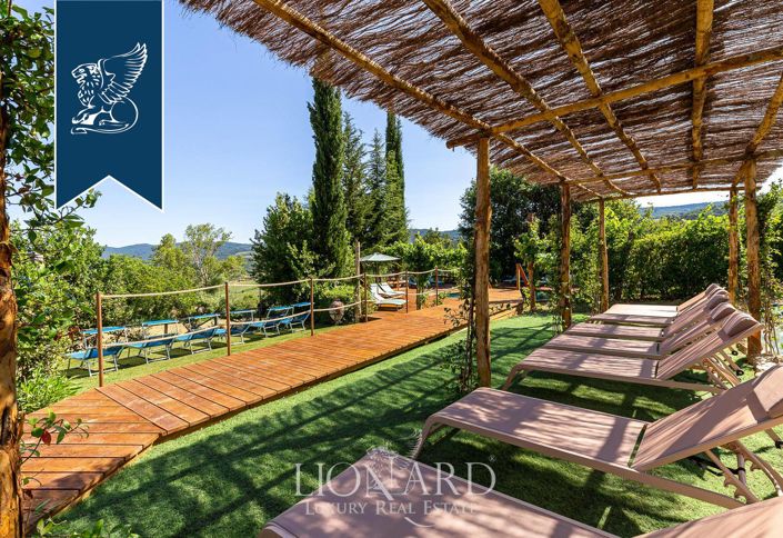 Image No.40-14 Bed Country House for sale