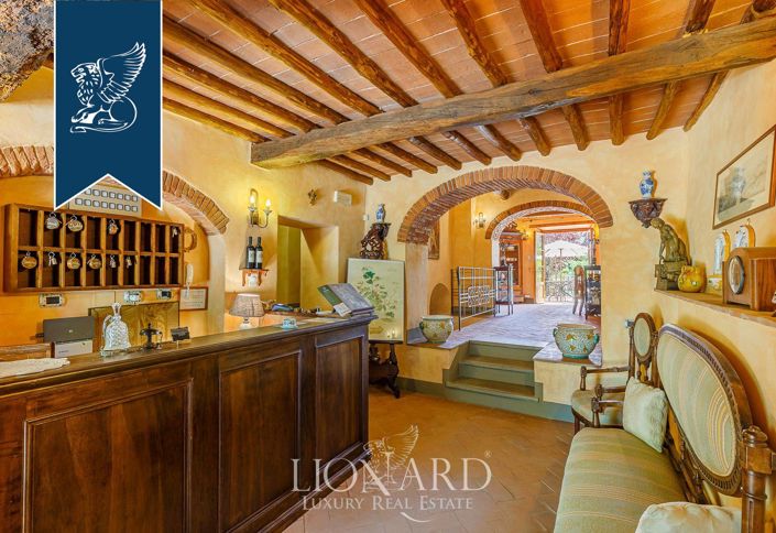 Image No.46-14 Bed Country House for sale