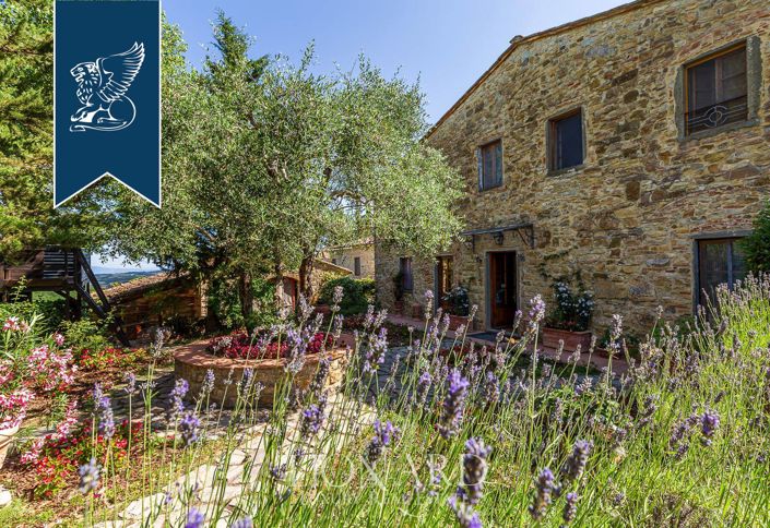 Image No.7-14 Bed Country House for sale