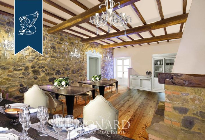 Image No.16-6 Bed Farmhouse for sale