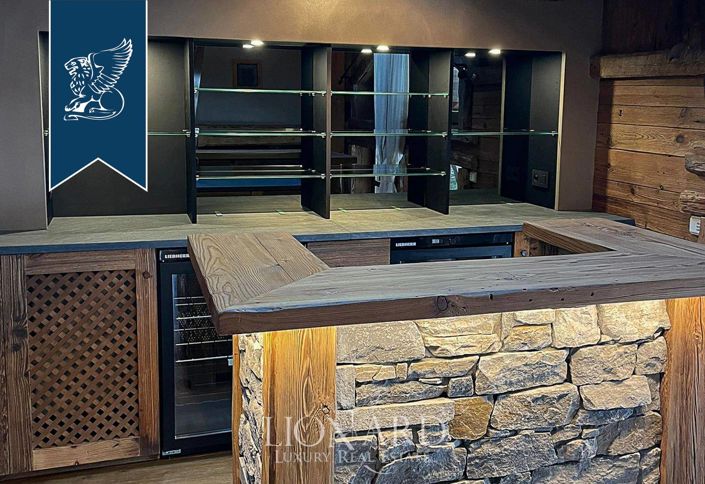 Image No.56-6 Bed Villa for sale