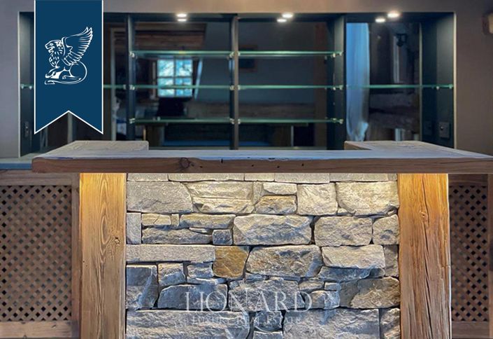 Image No.58-6 Bed Villa for sale