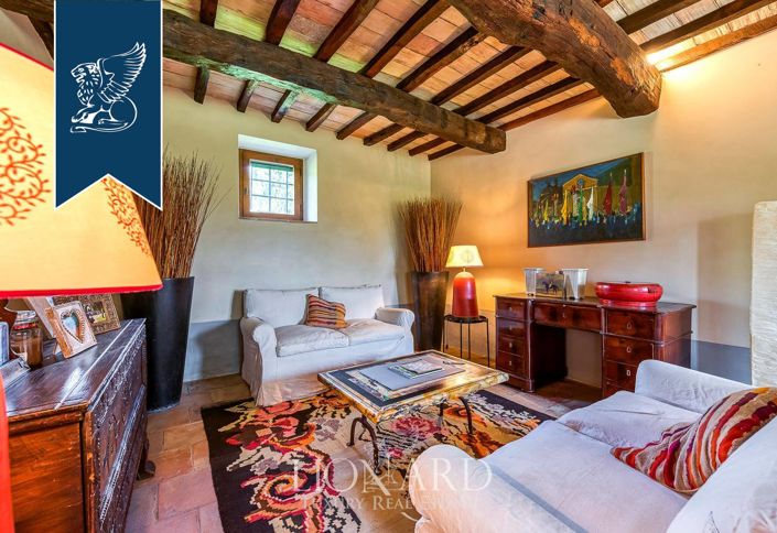 Image No.19-8 Bed Country House for sale