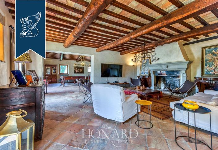 Image No.20-8 Bed Country House for sale