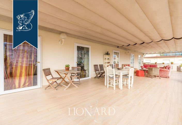 Image No.16-3 Bed Apartment for sale