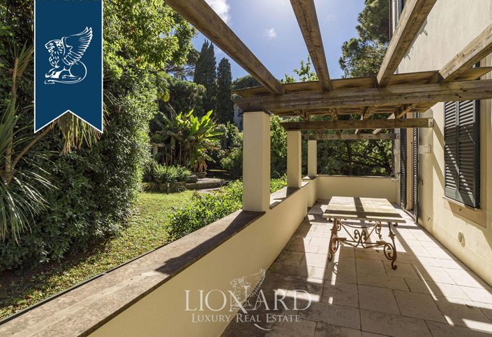 Image No.19-8 Bed Villa for sale