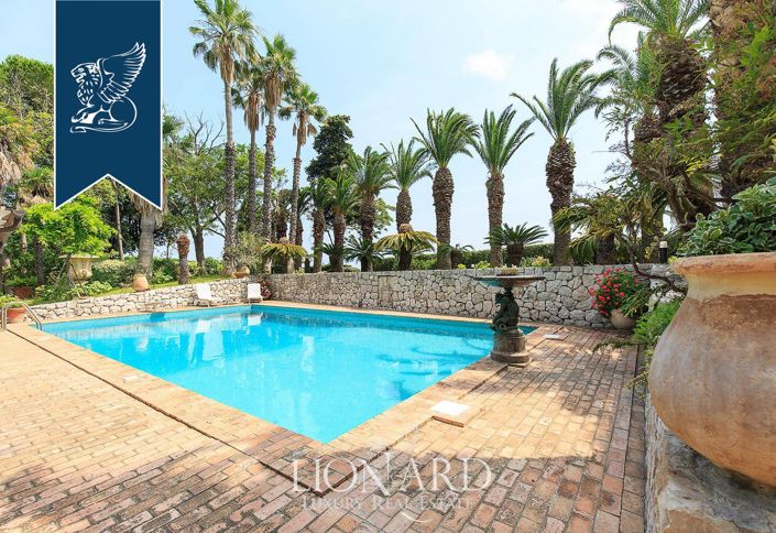 Image No.18-6 Bed Villa for sale