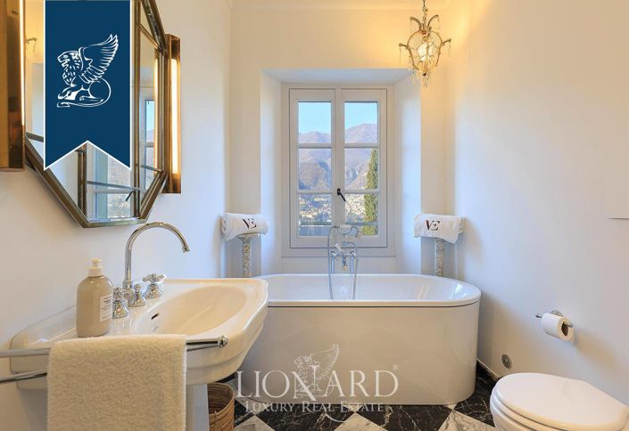 Image No.32-5 Bed Villa for sale