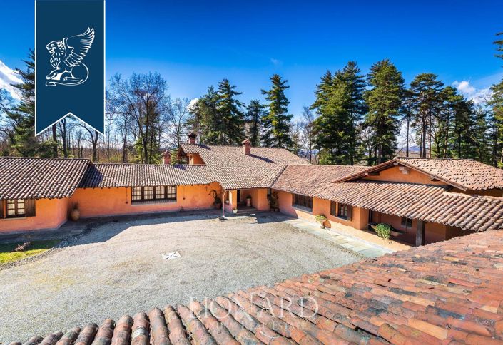 Image No.10-4 Bed Villa for sale