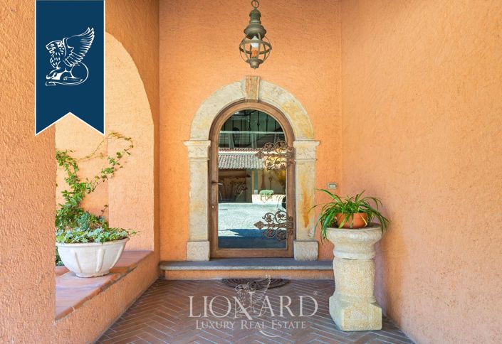 Image No.14-4 Bed Villa for sale