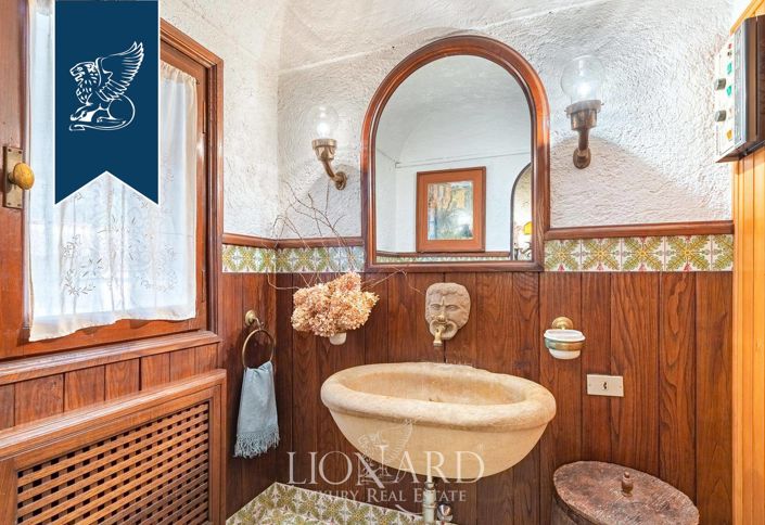 Image No.45-4 Bed Villa for sale