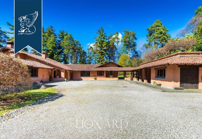 Image No.9-4 Bed Villa for sale