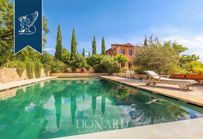 Image No.7-6 Bed Country House for sale