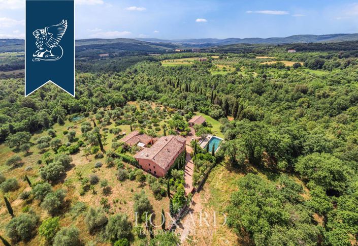 Image No.9-6 Bed Country House for sale