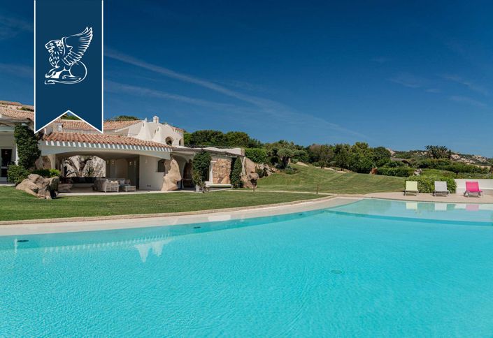 Image No.11-5 Bed Villa for sale