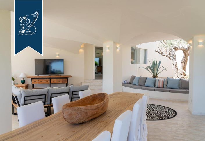 Image No.20-5 Bed Villa for sale